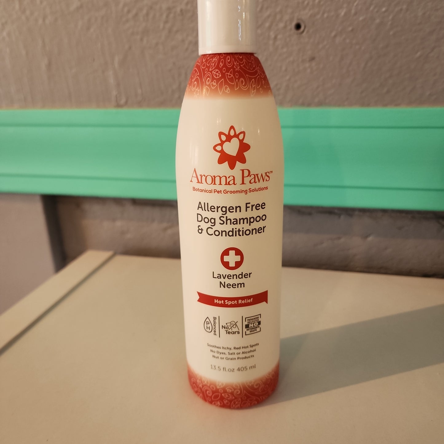 13.5 Oz Shampoo Allergen Free Hot Spot