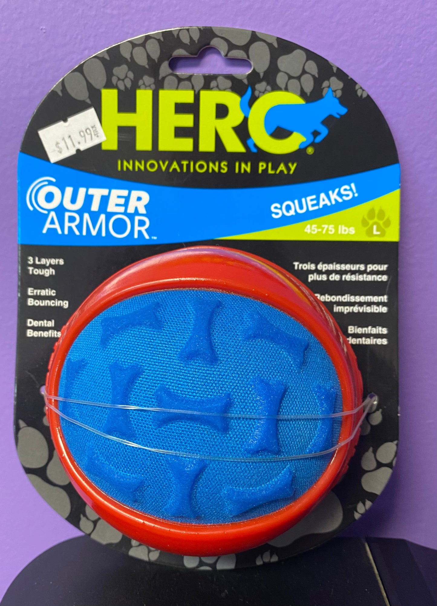 HERO Outer Armor Squeaker Ball